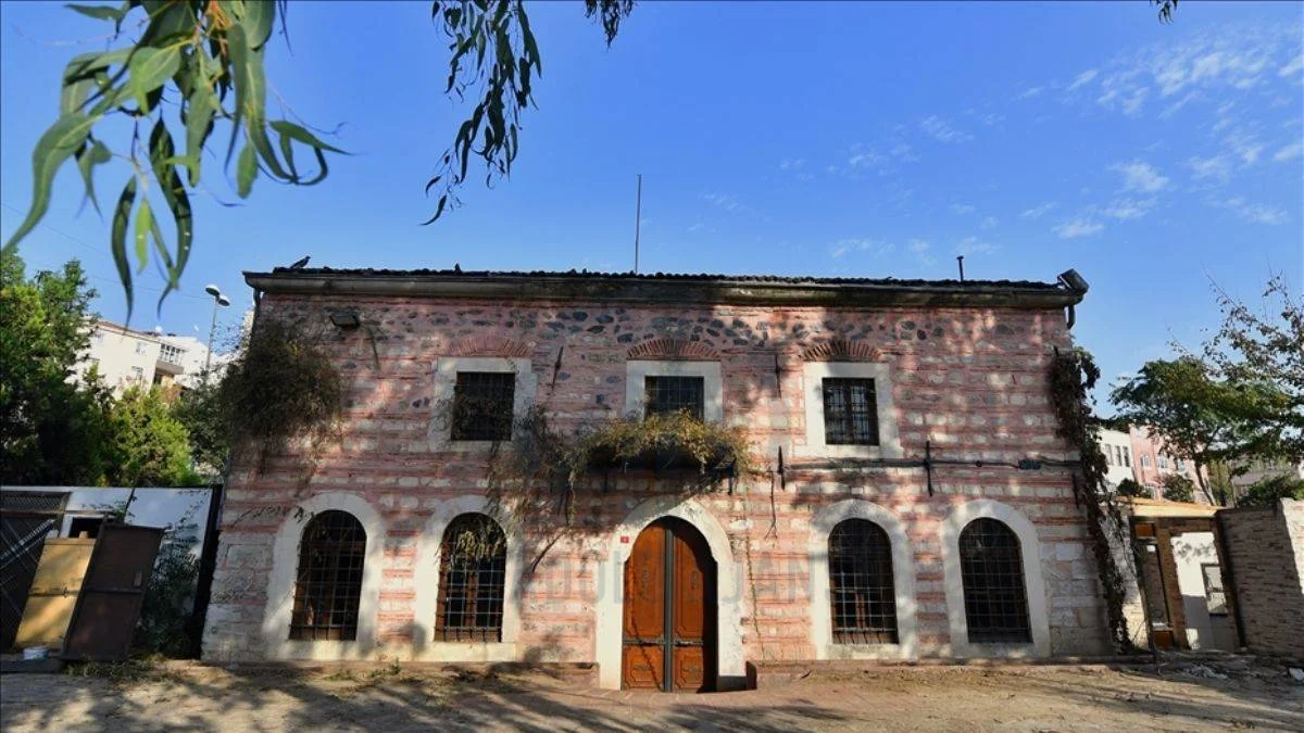 Tarihi Sinagog Millet Kütüphanesi olarak hizmet verecek