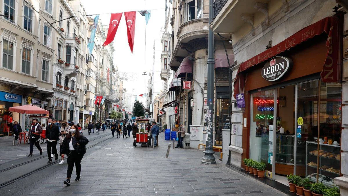 Türkiye'nin ilk pastanesi kapanıyor