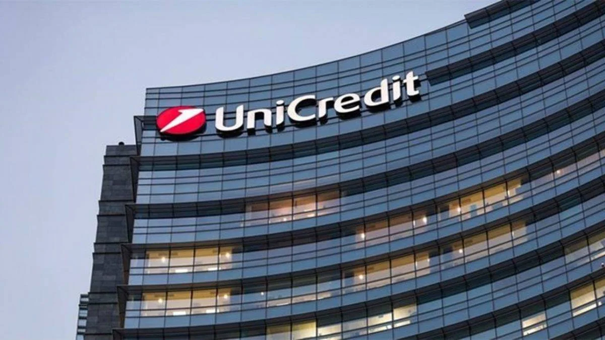 UniCredit, Yapı Kredi hisselerini Koç'a satacak
