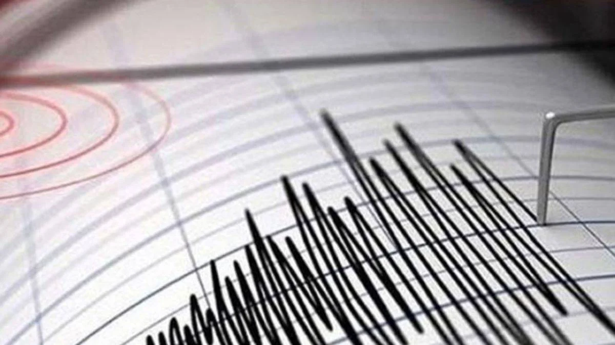 Van'da peş peşe iki deprem