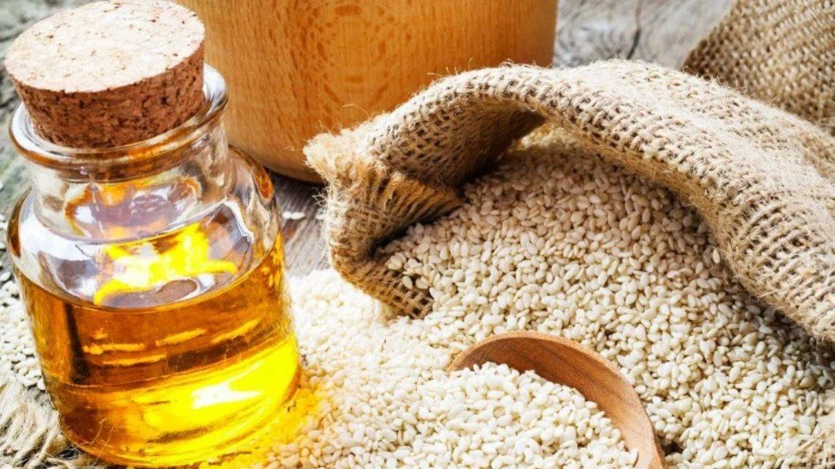 Yanığı tedavi etmek için susam yağı kullanın