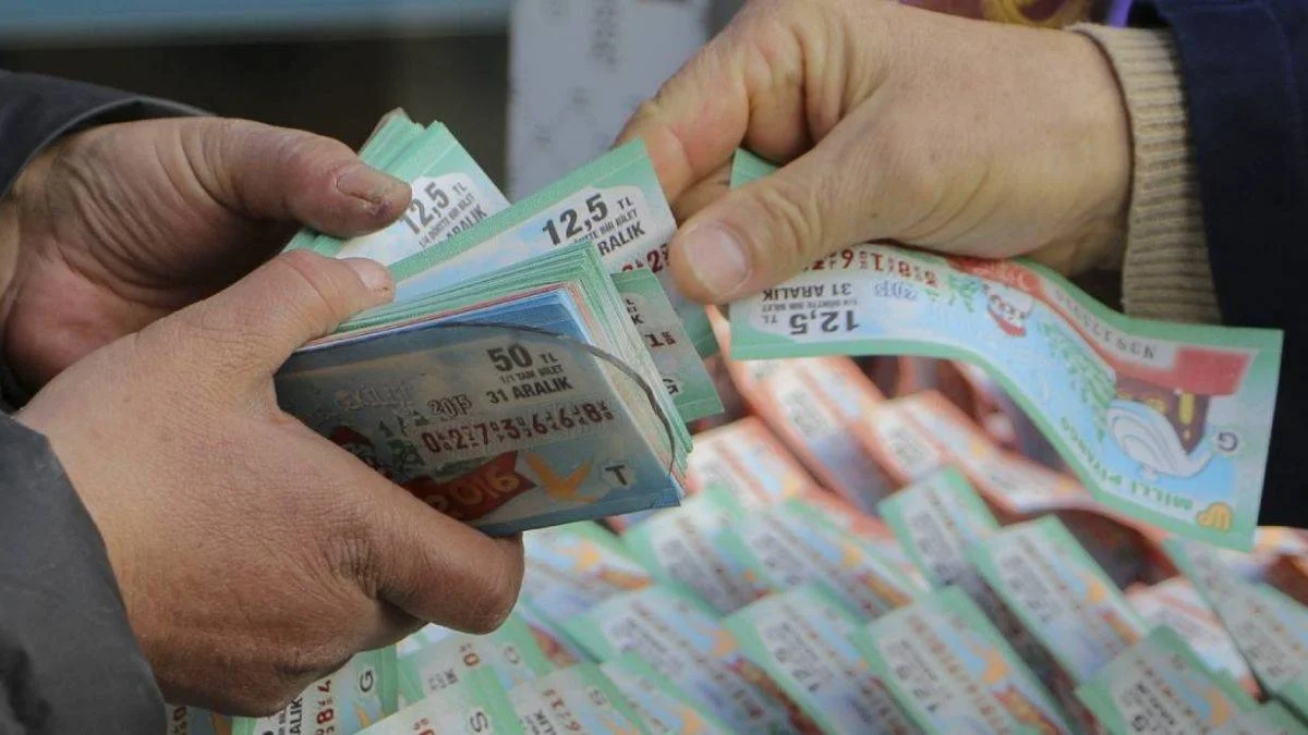 2022 Milli Piyango çeyrek bilet ne kadar? Yılbaşı Milli Piyango bileti satışa çıktı mı? Yılbaşı Milli Piyango bileti ne kadar?