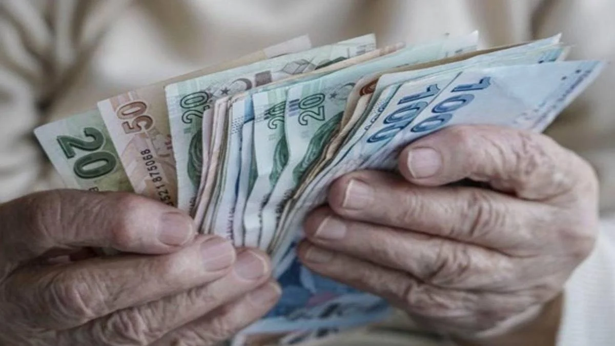 2022 SSK emekli maaşına yüzde kaç zam yapıldı? 2022 emekli aylığı ne kadar olacak? Emekliler kaç lira zam alacak?