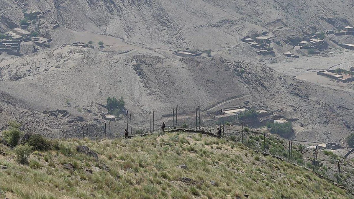 Afganistan-Pakistan sınırında havan mermisi saldırıları