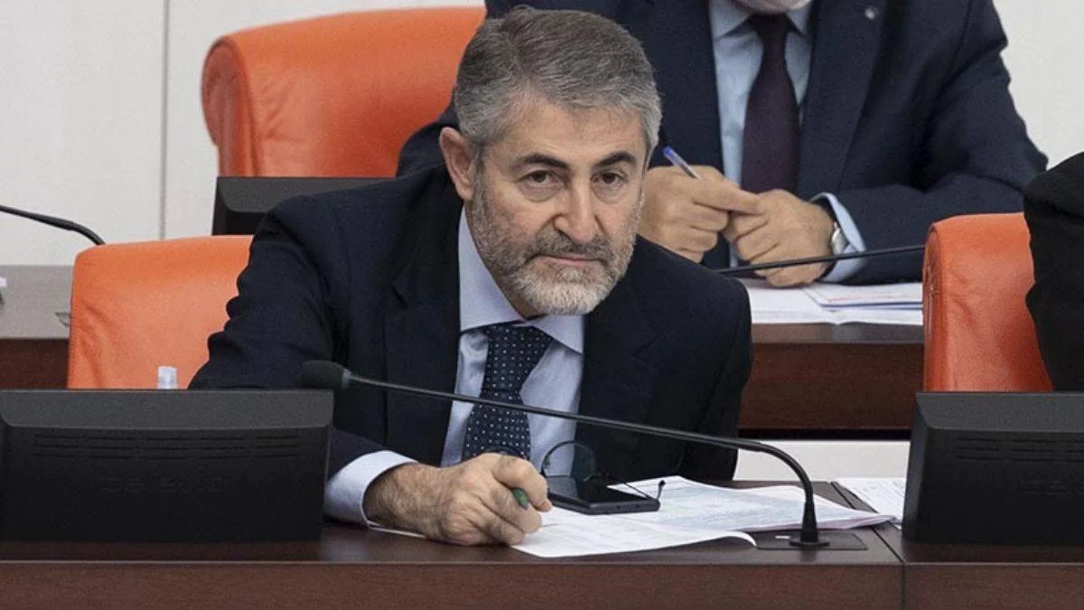 Ahmet Hakan'dan Bakan Nebati'ye dostane uyarı: Yapmayın bunu Sayın Bakan, yapmayın!