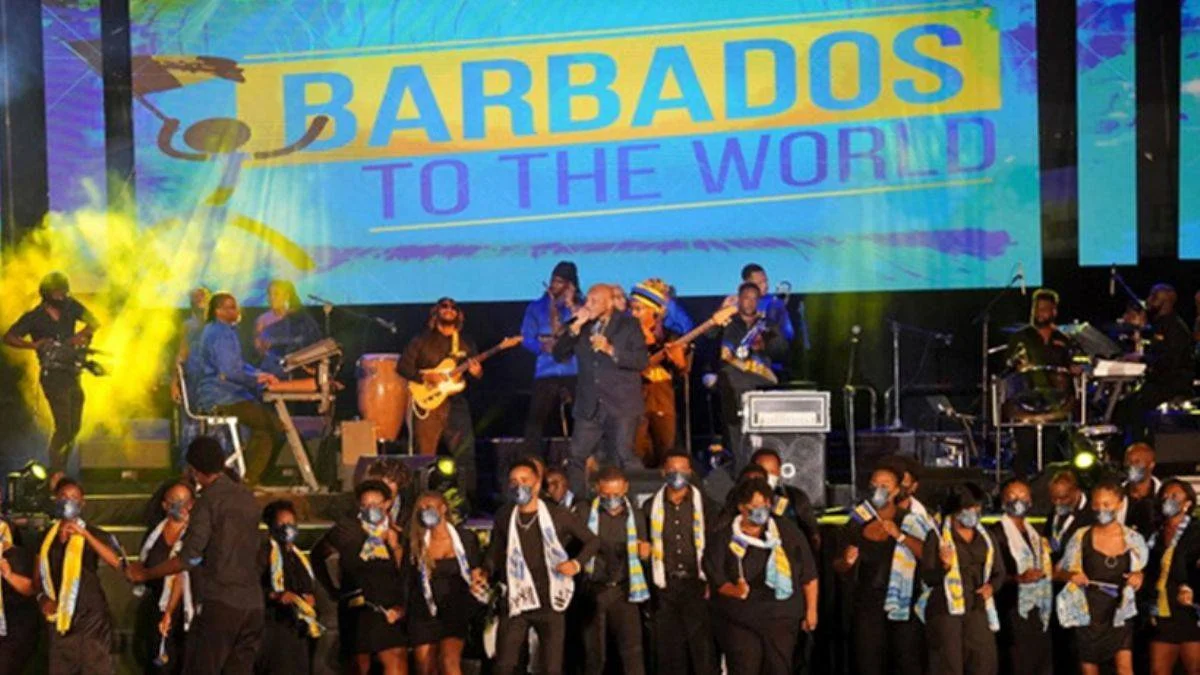 Barbados dört asır sonra İngiliz boyunduruğundan kurtuldu
