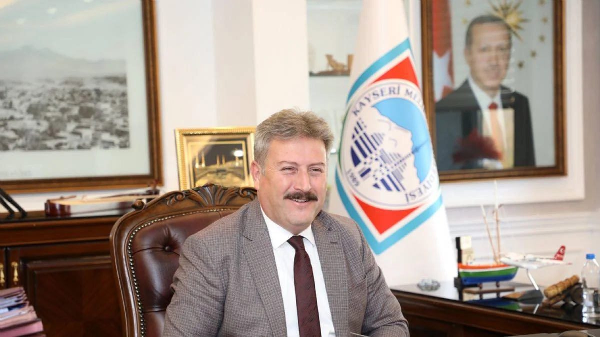 Başkan Palancıoğlu, ERÜ Rektörü Mustafa Çalış'ı tebrik etti