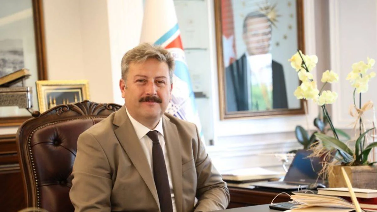 Başkan Palancıoğlu; "Zarar görmemek için hiçbir surette kaçak yapı yapmayalım!"