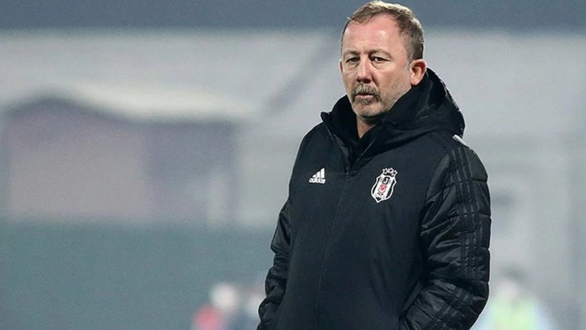 Beşiktaş'ın yeni teknik direktörü kim oldu? Sergen Yalçın'dan sonra takımı kim yönetecek?