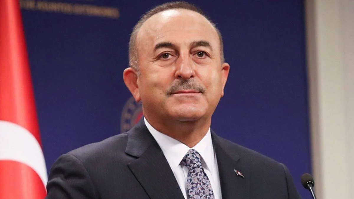 Çavuşoğlu'ndan Rusya ve Ukrayna'ya sükunet tavsiyesi