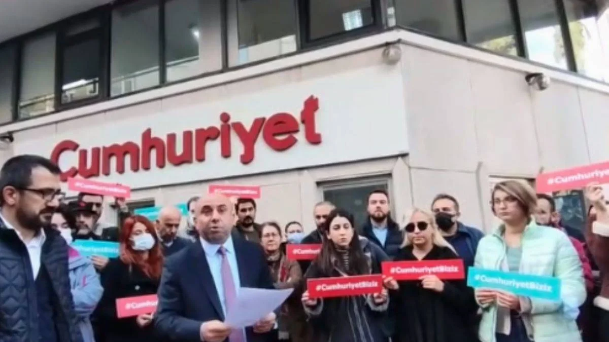 Cumhuriyet gazetesinde üst üste istifalar