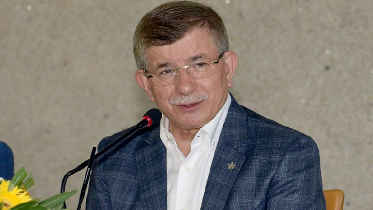 Davutoğlu'ndan Lütfi Elvan paylaşımı: 'Bunun adı kurumsal çöküştür'