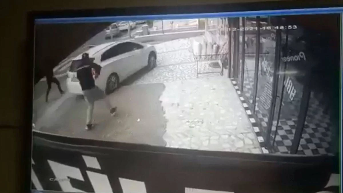 Direksiyon başında kalp krizinden öldü