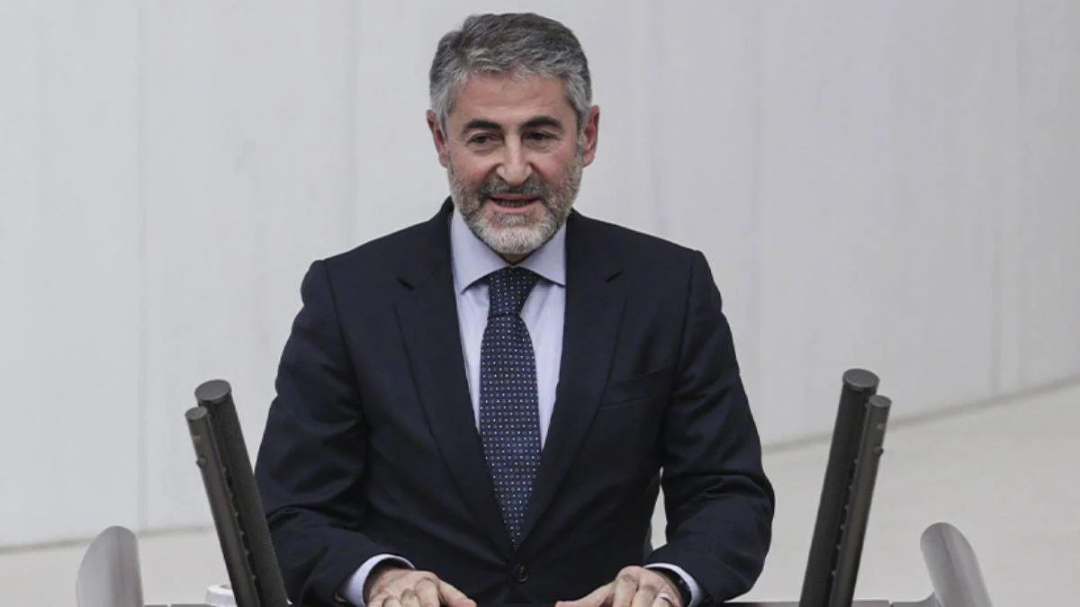 Hazine ve Maliye Bakanı Nebati, asgari ücret artışını değerlendirdi