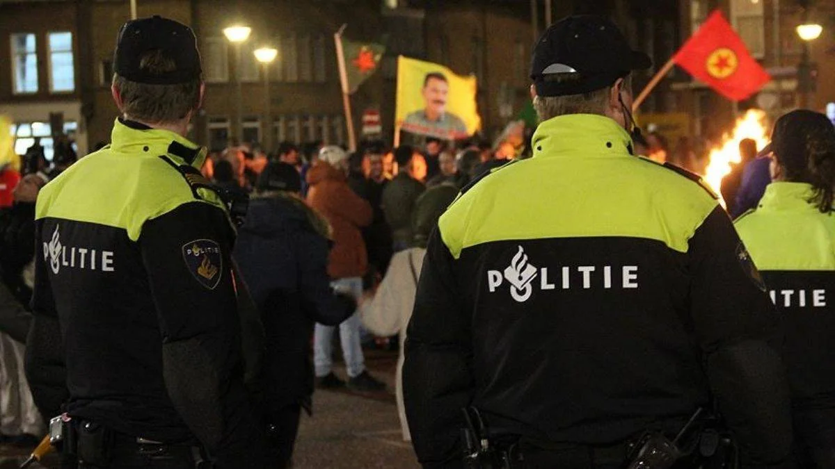 Hollanda polisi ile PKK'lılar arasında arbede