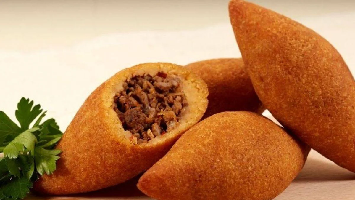 İçli köftenin dağılmaması için...