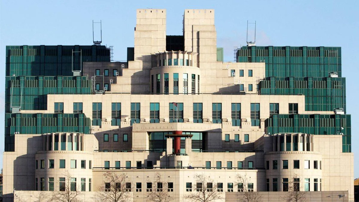 İngiliz istihbarat teşkilatı MI6 sessizliğini bozdu