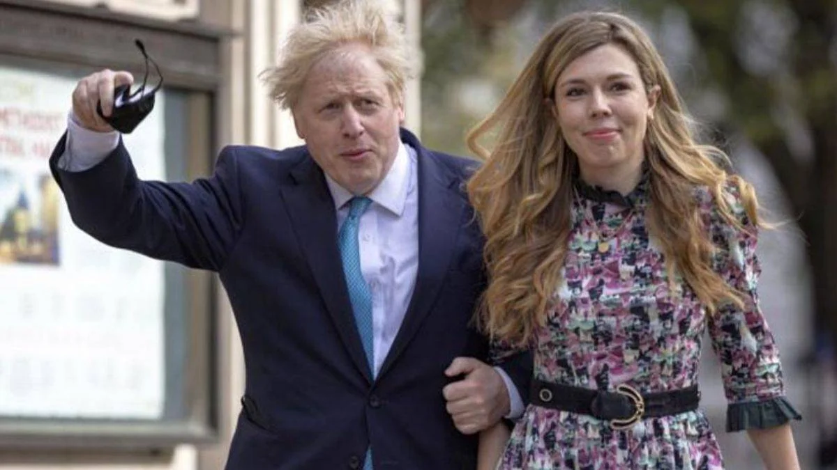 İngiltere Başbakanı Johnson 7. kez baba oldu