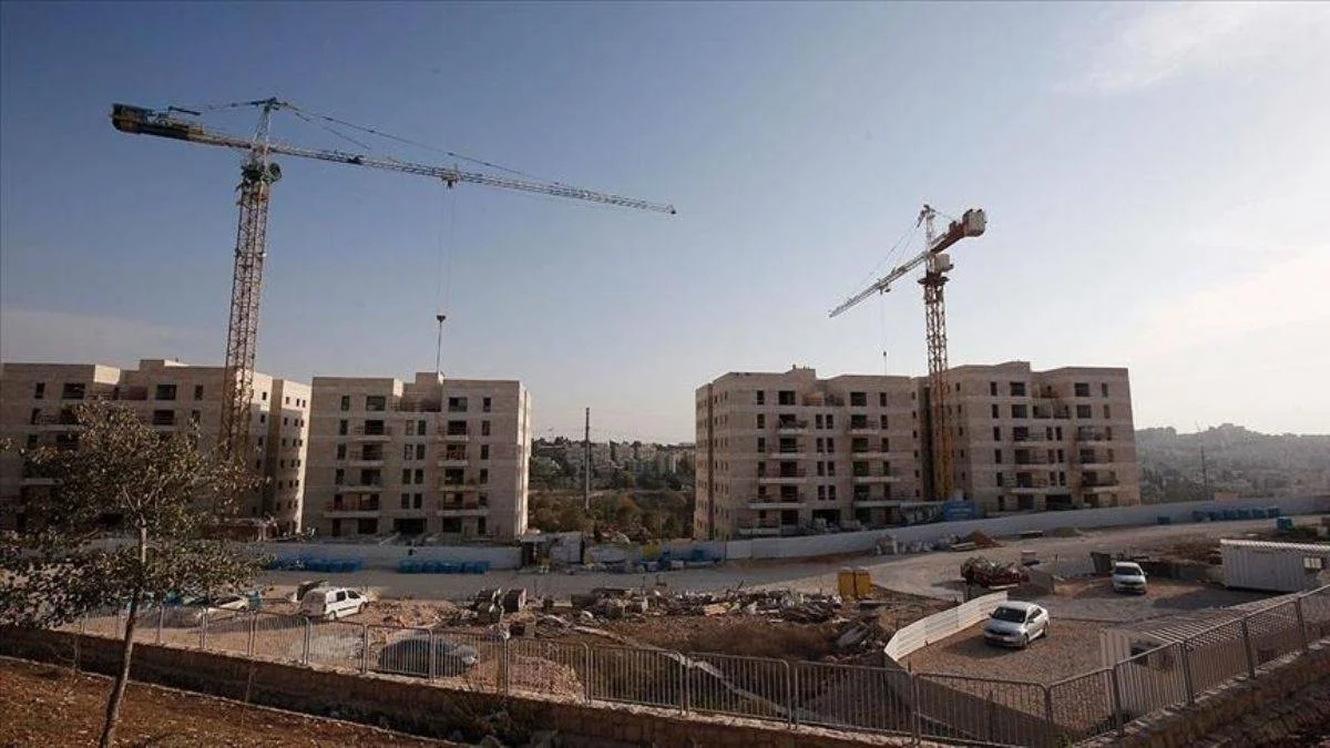 İsrail Doğu Kudüs'teki yerleşim planını erteledi