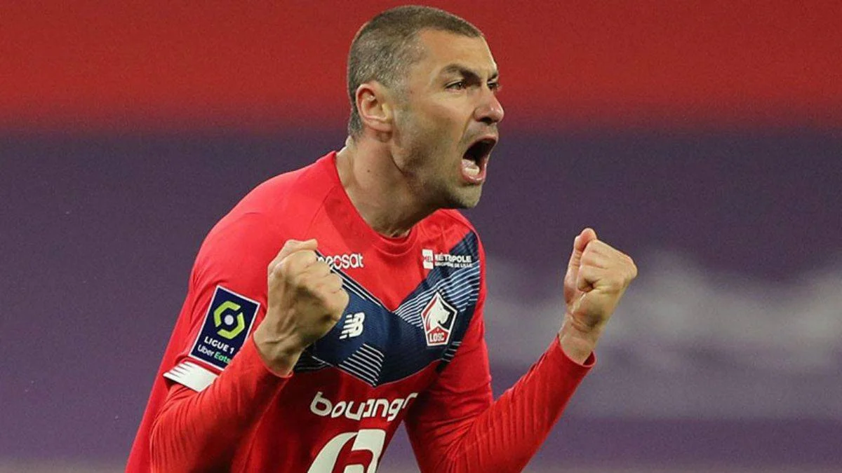İşte Burak Yılmaz'ın futbolu bırakmak istediği Süper Lig takımı