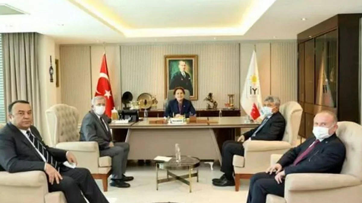 İYİ Parti lideri Akşener, Mansur Yavaş ile görüştü