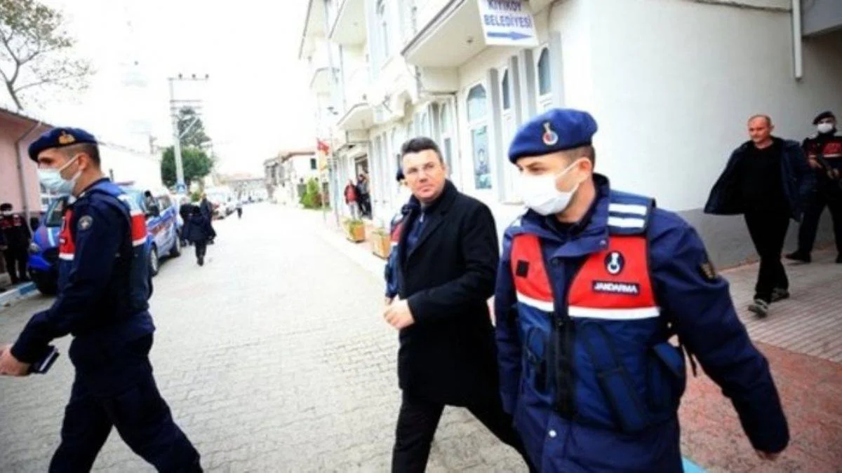 Kıyıköy Belediye Başkanı Ender Sevinç tutuklandı