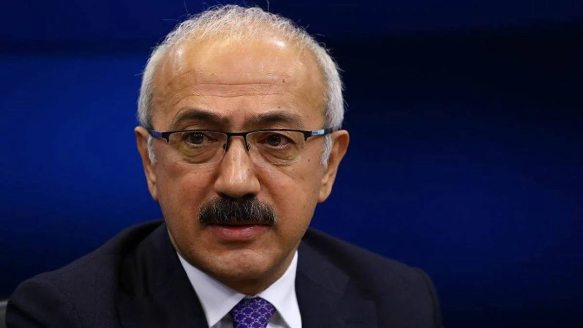 Lütfi Elvan görevden mi alındı istifa mı etti? Lütfi Elvan neden görevden alındı? Lütfi Elvan neden istifa etti?