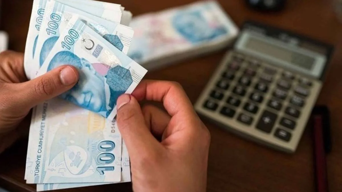 Memur ve emekli maaşlarına yaılacak zam bugün görüşülecek
