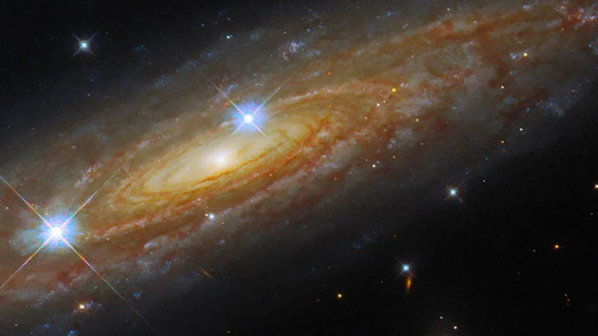 NASA'nın Uzay Teleskobu ile yeni bir Gökada kaydedildi