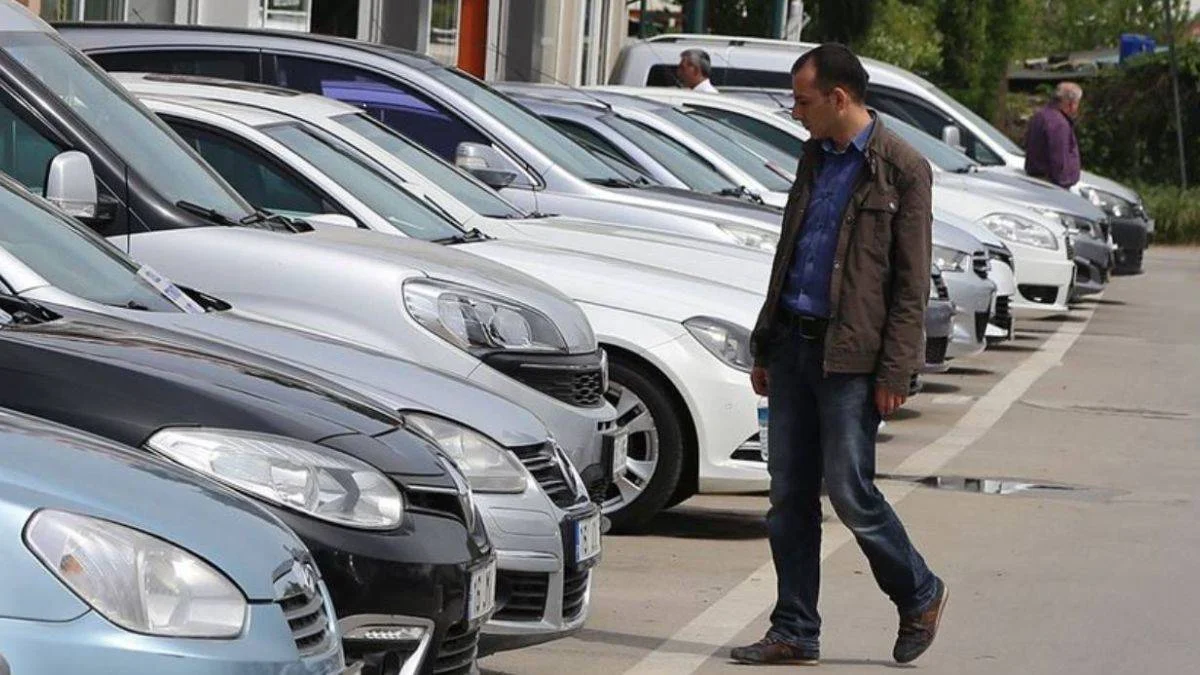 Otomobil fiyatları ne kadar düştü? Sıfır araç fiyatları ne kadar oldu?