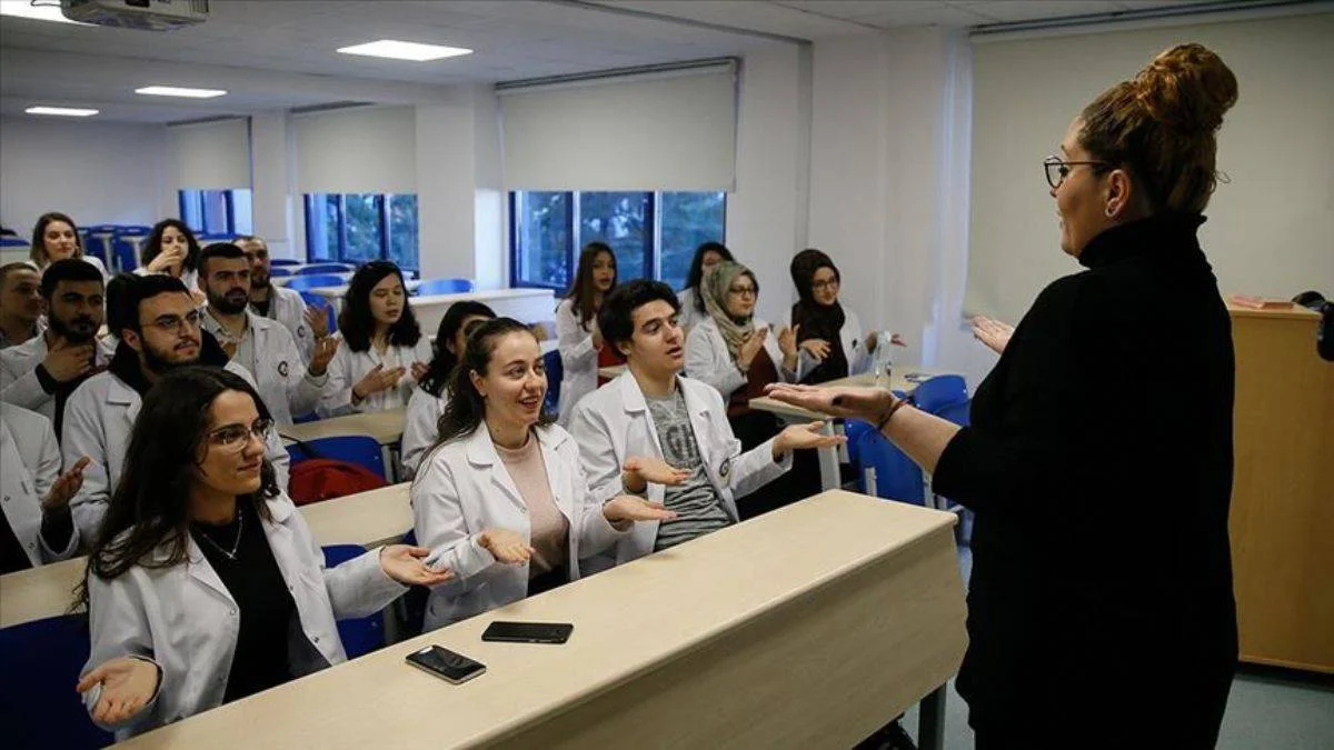 Tıp Fakültesi Doktor öğretim üyesi alımı ilanı | İzmir Demokrasi Üniversitesi Temel Tıp Bilimleri Bölümü iş ilanı