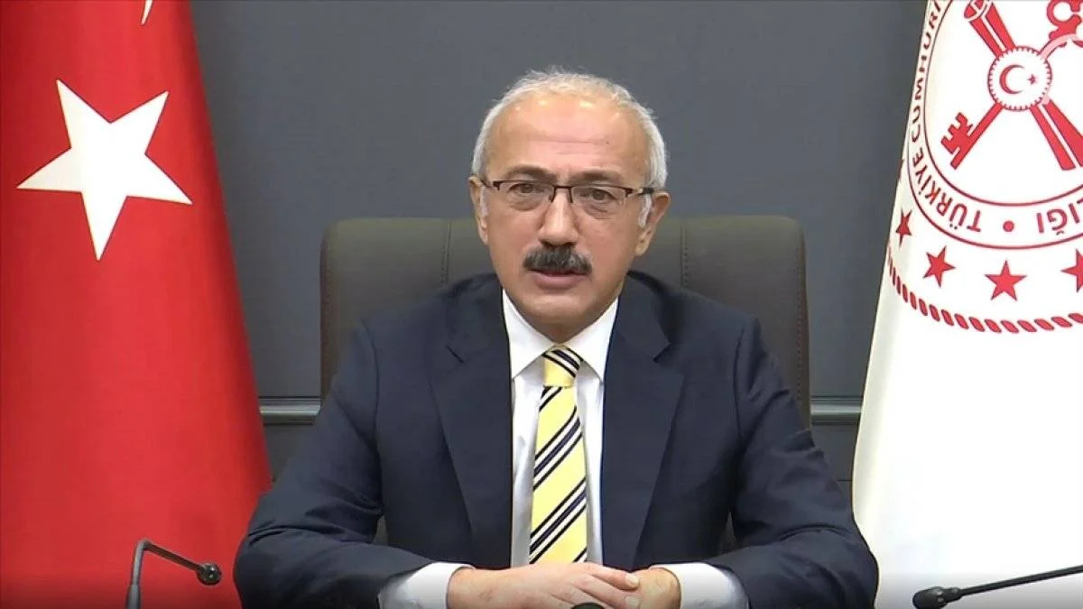 Ünlü ekonomistten dikkat çeken iddia: İstifaların devamı gelecek