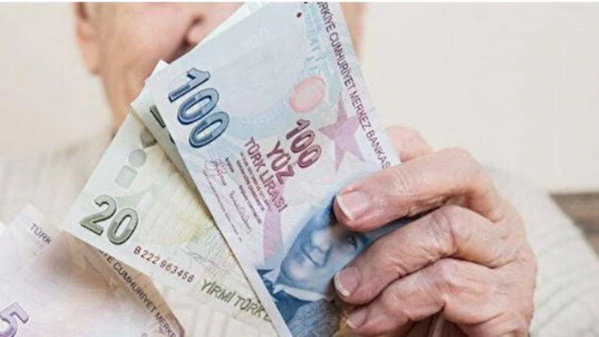 Yaşlılık aylığı ne kadar oldu? 2022 yaşlılık maaşı zammı