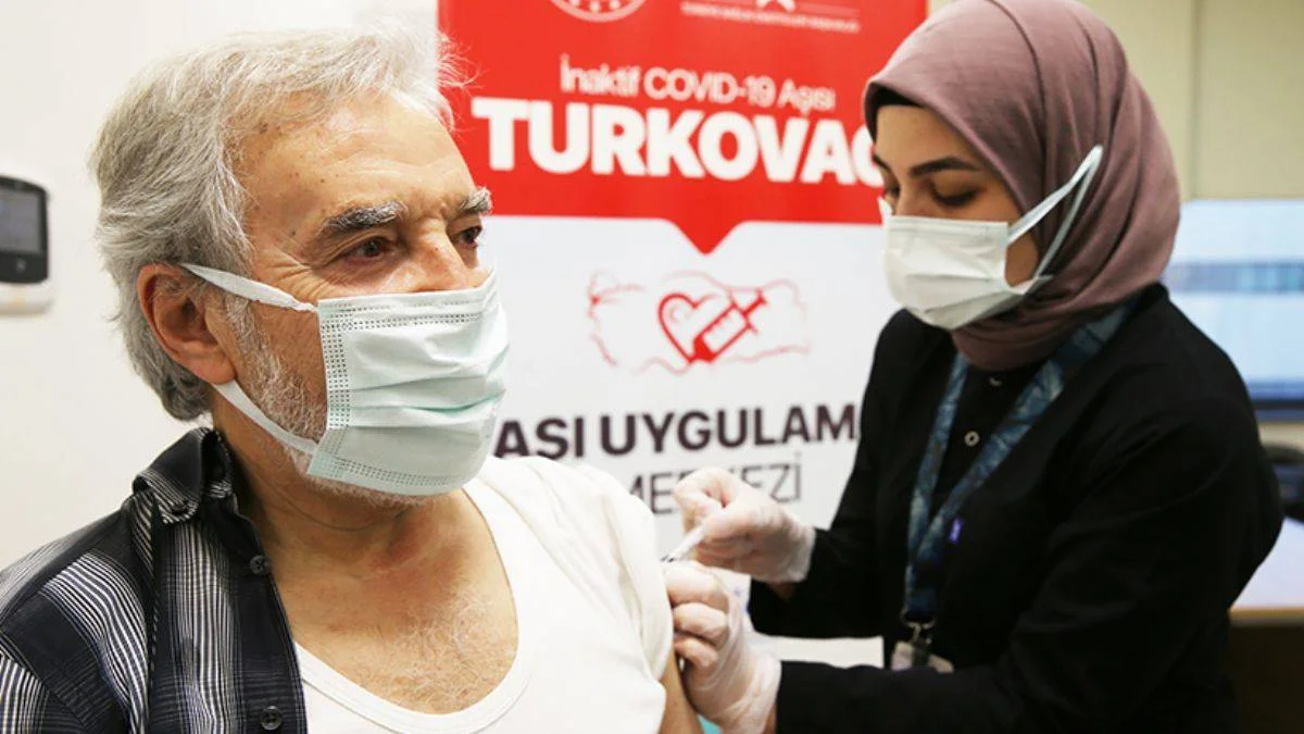Yerli aşı TURKOVAC, İstanbul'daki şehir hastanelerinde uygulanmaya başlandı