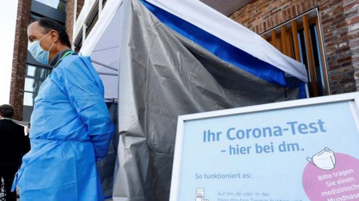 Almanya'da zorunlu aşıya bürokratik engel