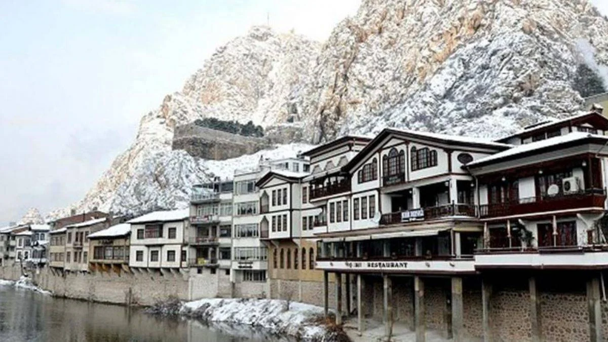 Amasya'da yarın okullar tatil mi? 20 Ocak Perşembe okullar Amasya'da tatil mi olacak?