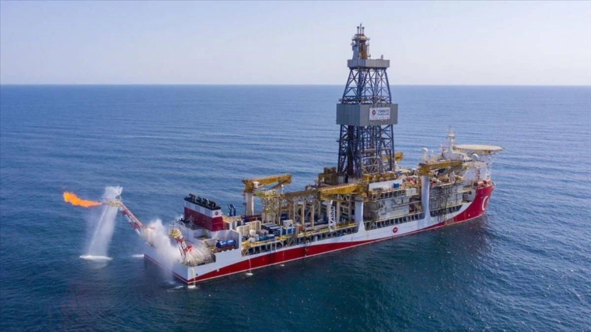 Bakan Dönmez, Karadeniz'de yeni keşif hazırlığı içinde olduklarını bildirdi