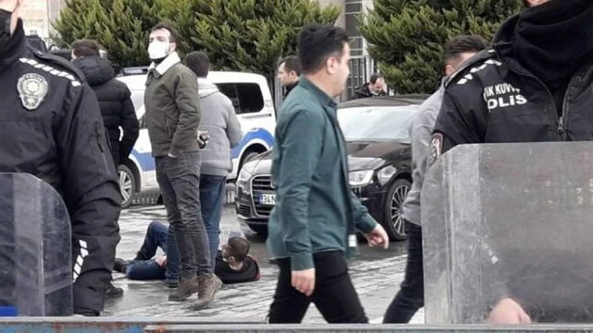 Çağlayan Adliyesi'nde silah sesleri! Polise saldırdı