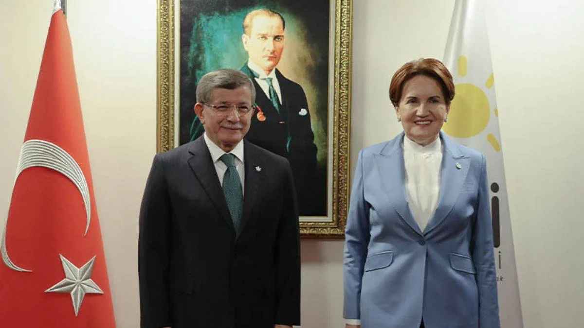 Davutoğlu'dan Millet İttifakı yerine 'yeni ittifak' önerisi