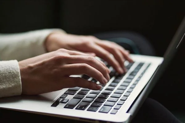 Düşük internet hızına fesih hakkı tanındı