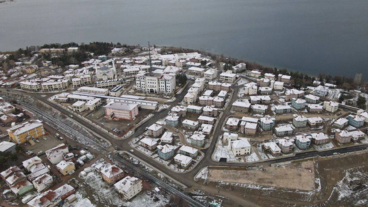 Elazığ'da deprem konutlarının yüzde 90'ı tamamlandı