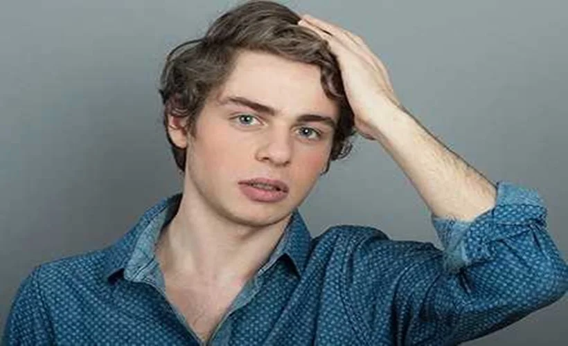 Emir Özden kimdir?