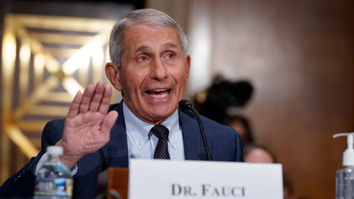 Fauci: Omicron pandeminin sonu olabilir