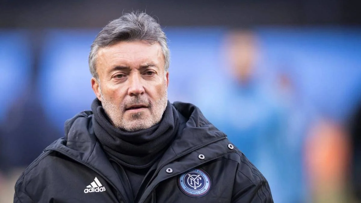 Galatasaray'ın yeni teknik direktörü Domenec Torrent İstanbul'da! İşte ilk sözleri