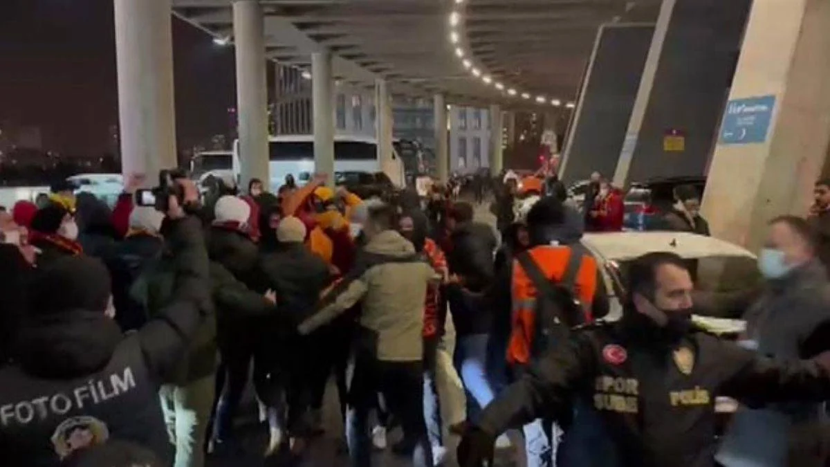 Galatasaray-Trabzonspor maçından sonra gerginlik
