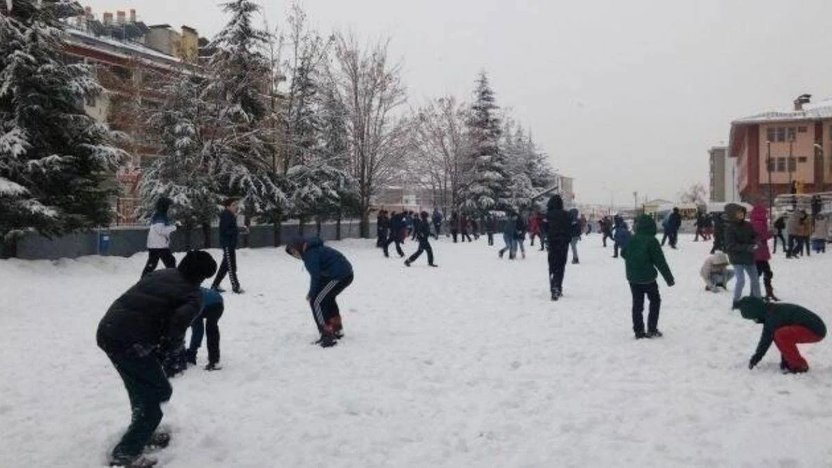 Gaziantep'te okullar tatil edildi mi? Gaziantep'te eğitime ara verildi mi?