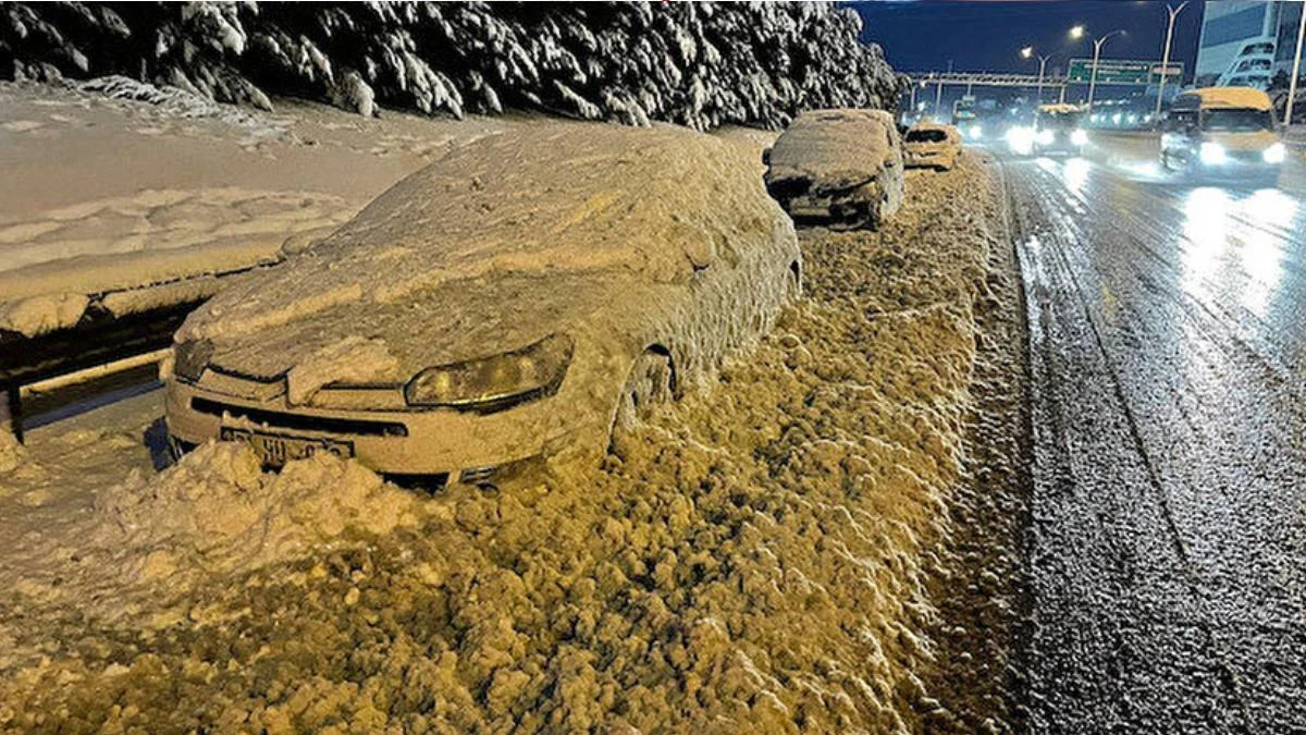Hadımköy ve Arnavutköy'de park edilen araçlar çekilecek mi? Kar nedeniyle yol kenarına bırakılan arabalara çekilerek ceza mı yazılacak?