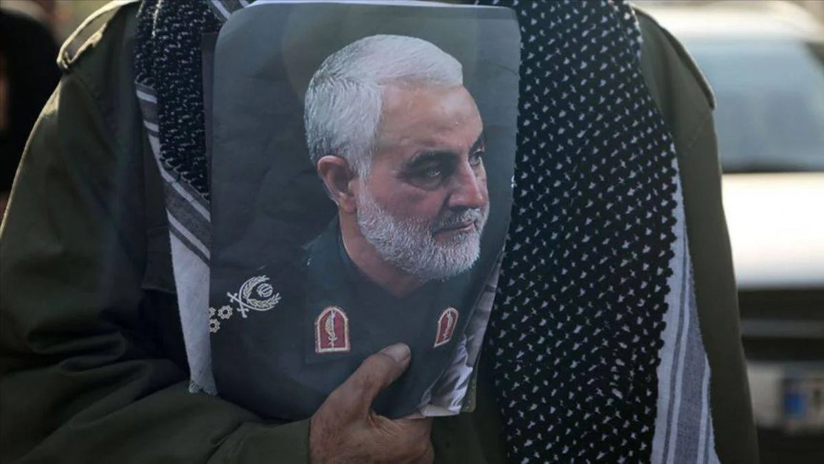 Hamas liderlerinden Zahar: Süleymani'nin ölümüne sevinenler sapıktır
