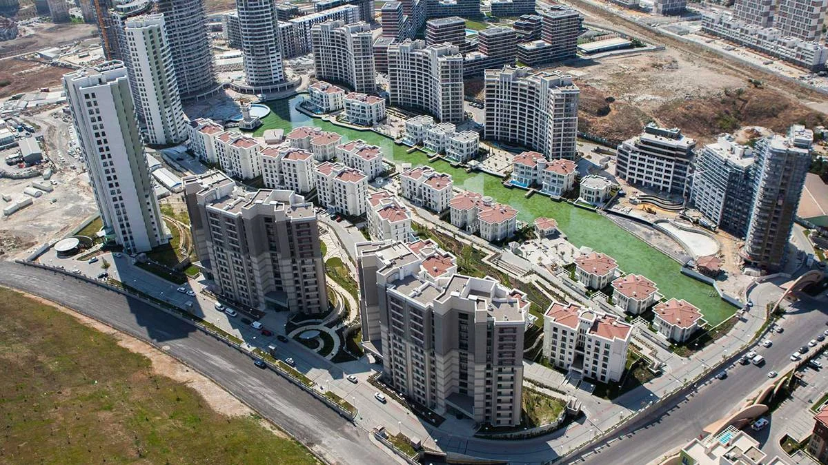 'İki kira ödüyor gibiyim!': Vatandaşlardan aidat isyanı... Ne yapılabilir?