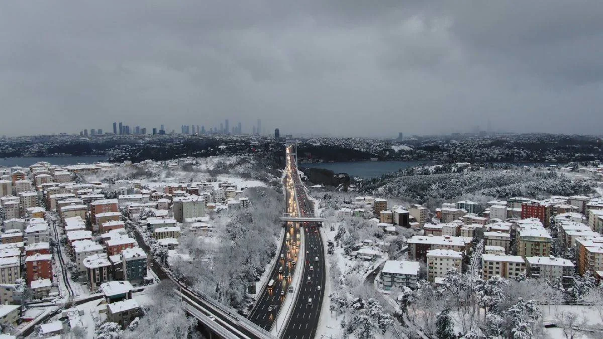 İstanbul yol durumu | İstanbul'da hangi yollar kapandı? İstanbul trafiğe kapanan yollar hangileri?
